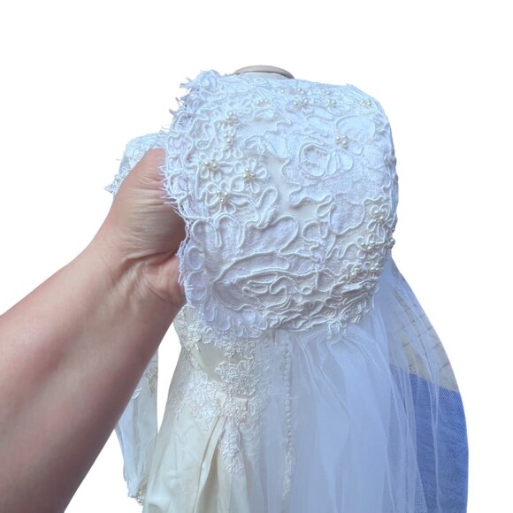 Vtg 70's Victorian Prarie Ivory Custom Bridal Dress Gown Train + Juliet Cap Veil - Picture 3 of 16
